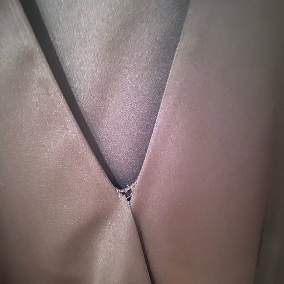 Acler v neck structured blouse - Picture 4 of 4